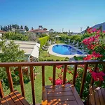 Oda ve Kahvaltı Savana Boutique 3*