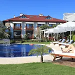 Savana Boutique Oda ve Kahvaltı