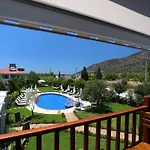 Oda ve Kahvaltı Savana Boutique