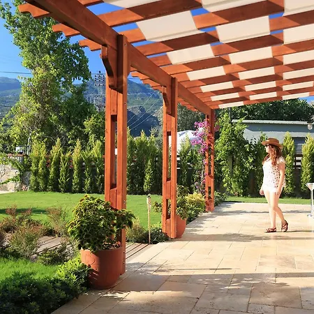 Oda ve Kahvaltı Savana Boutique